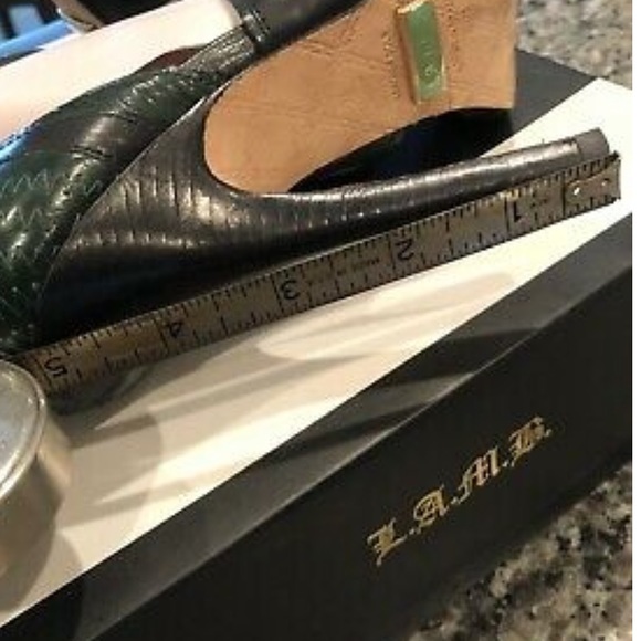 L.A.M.B. Noel Grey Green & Black High heels. - Picture 8 of 8